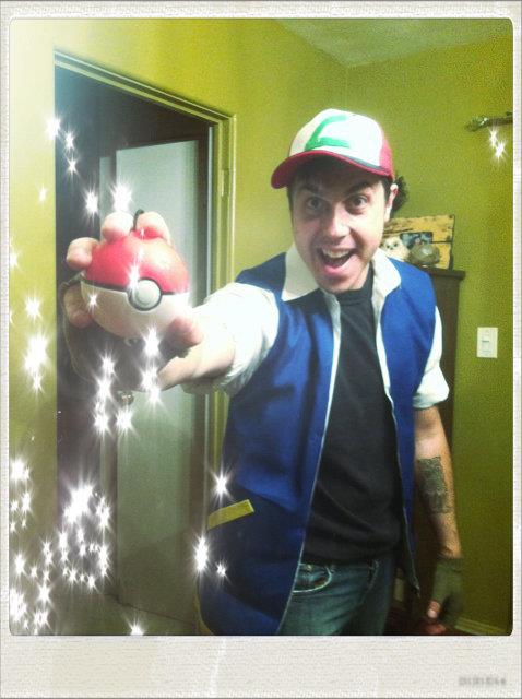 NA_HALLOWEEN_ASH_KETCHUM